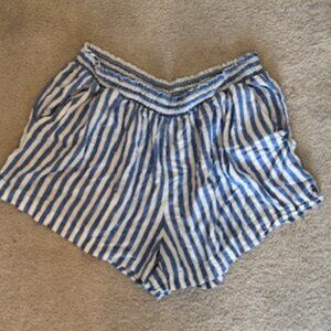Ava & Viv Women's Plus Size Blue and White Stripped Short - Size: 3XL